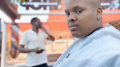 Khuzani has ditched his plans to spot the Rastafarian look, taking heed of his fans' advice. A number of his supporters made it clear they were not happy with how he looked with the dreadlocks